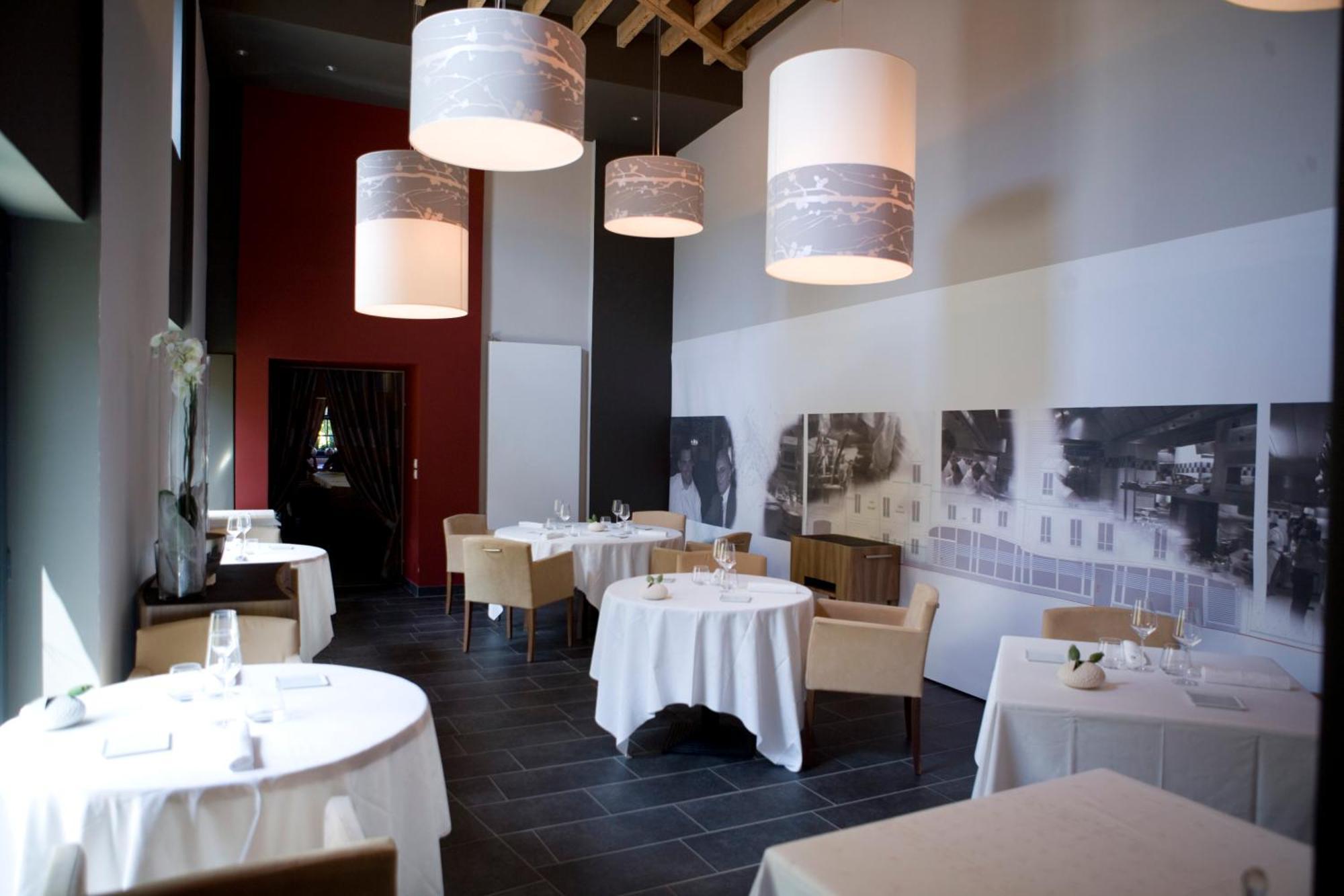 Hotel Restaurant Spa Ivan Vautier Caen Exteriör bild