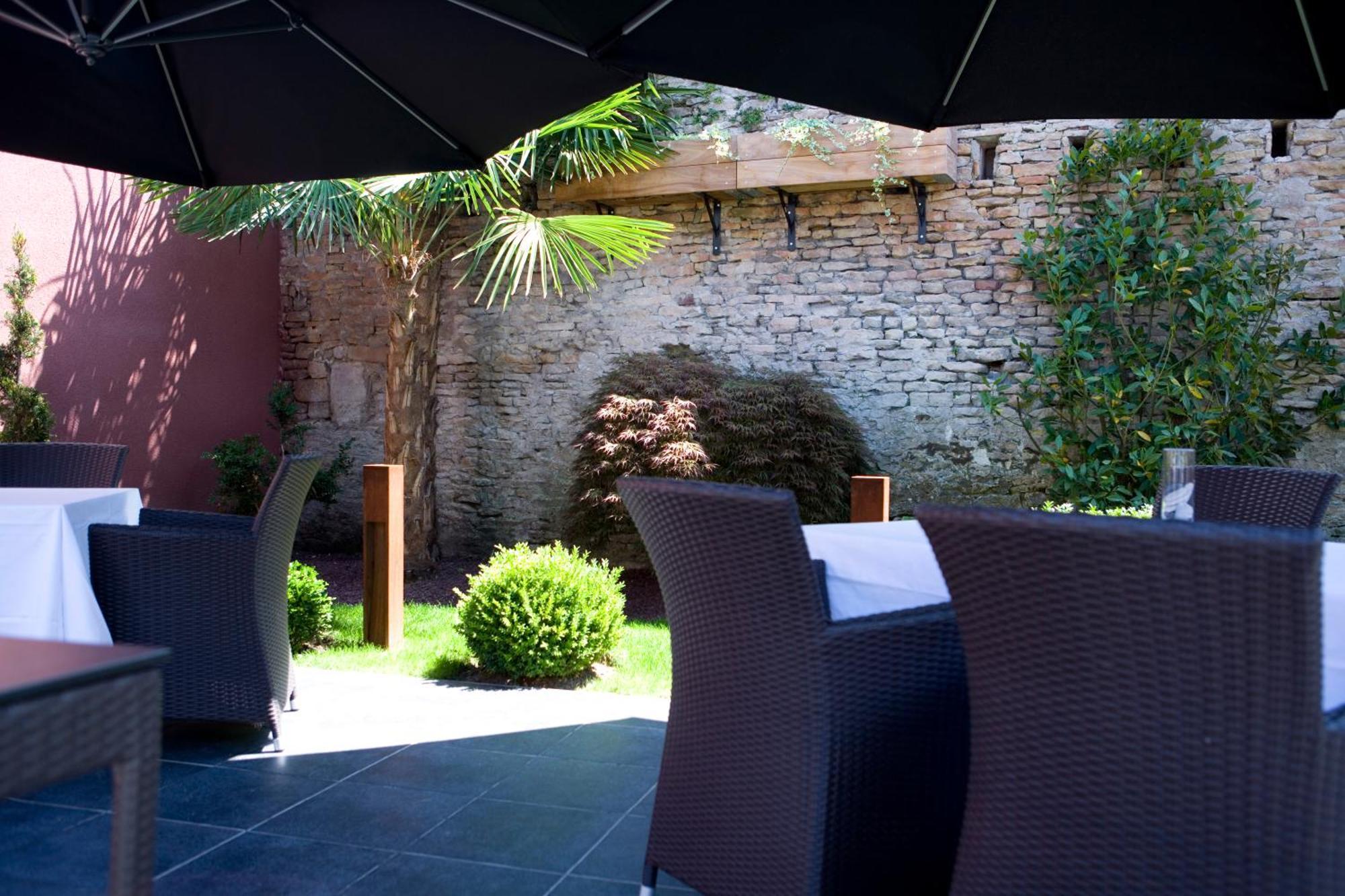 Hotel Restaurant Spa Ivan Vautier Caen Exteriör bild